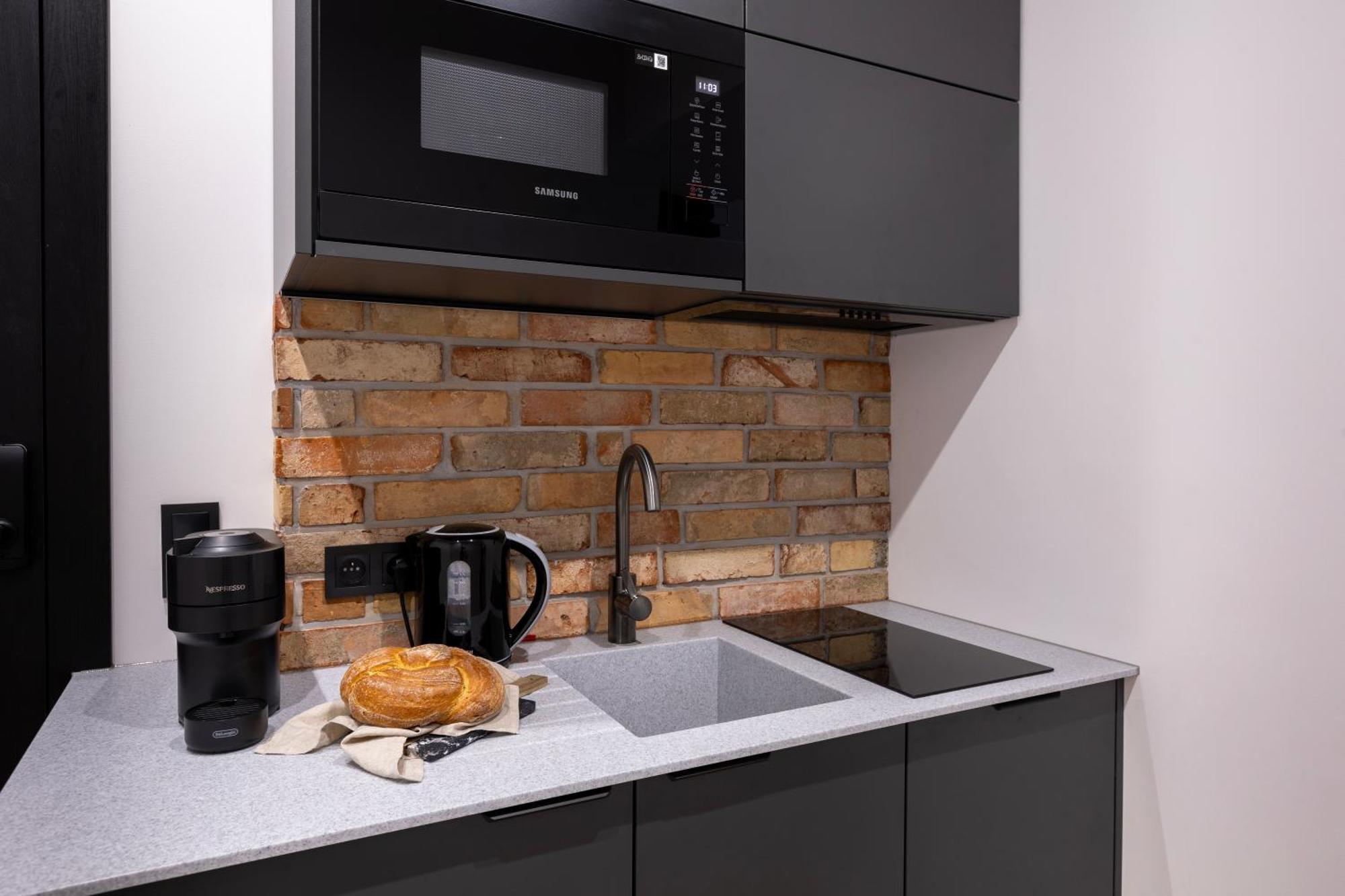 Melody Apartments City Centrum Краків Екстер'єр фото