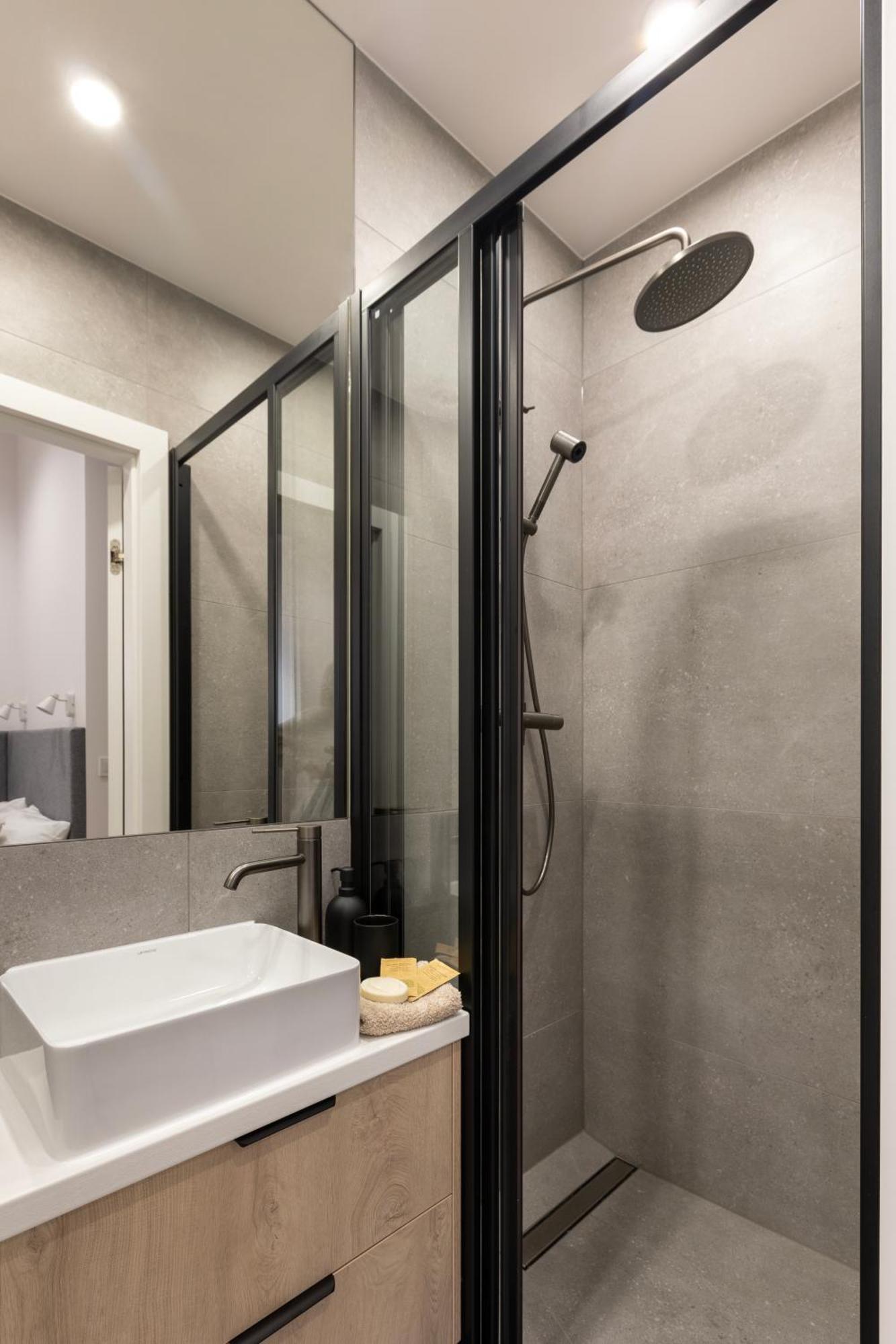 Melody Apartments City Centrum Краків Екстер'єр фото