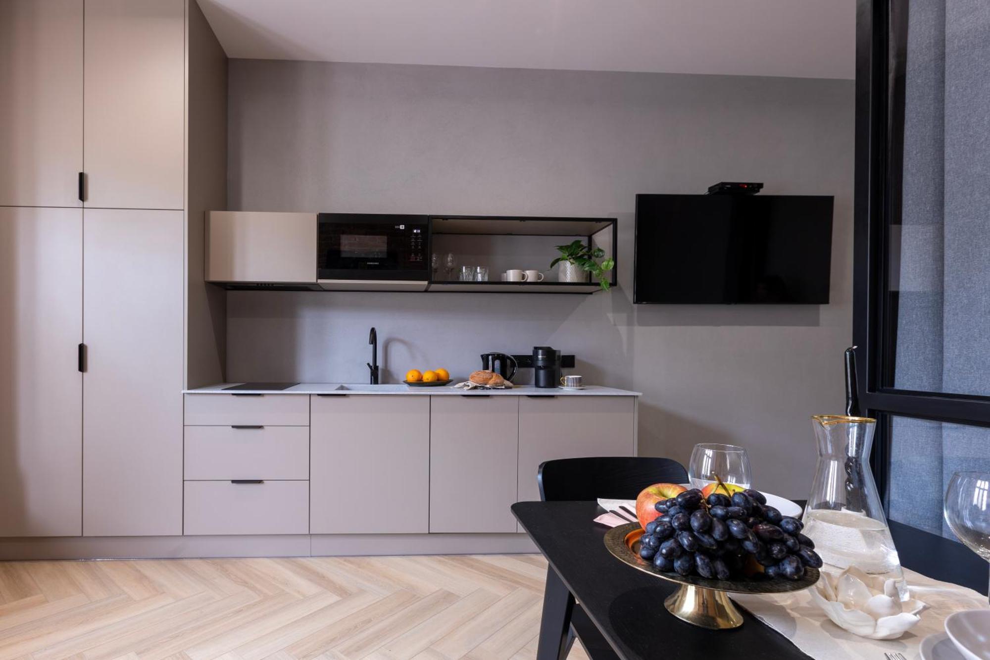 Melody Apartments City Centrum Краків Екстер'єр фото